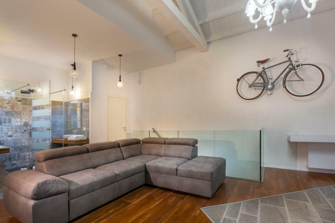 Cagliari Marina Harbour Guest House & Lounge Ngoại thất bức ảnh