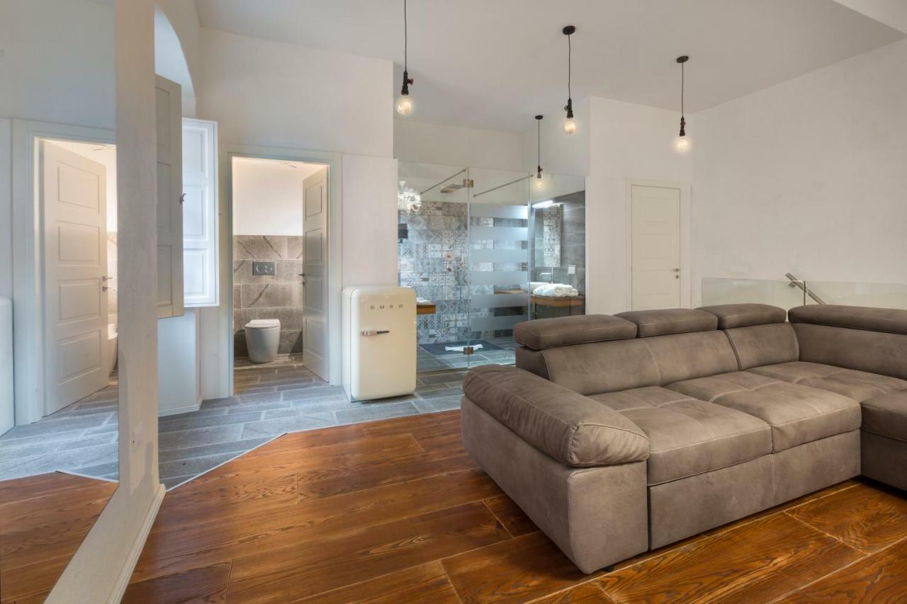 Cagliari Marina Harbour Guest House & Lounge Ngoại thất bức ảnh