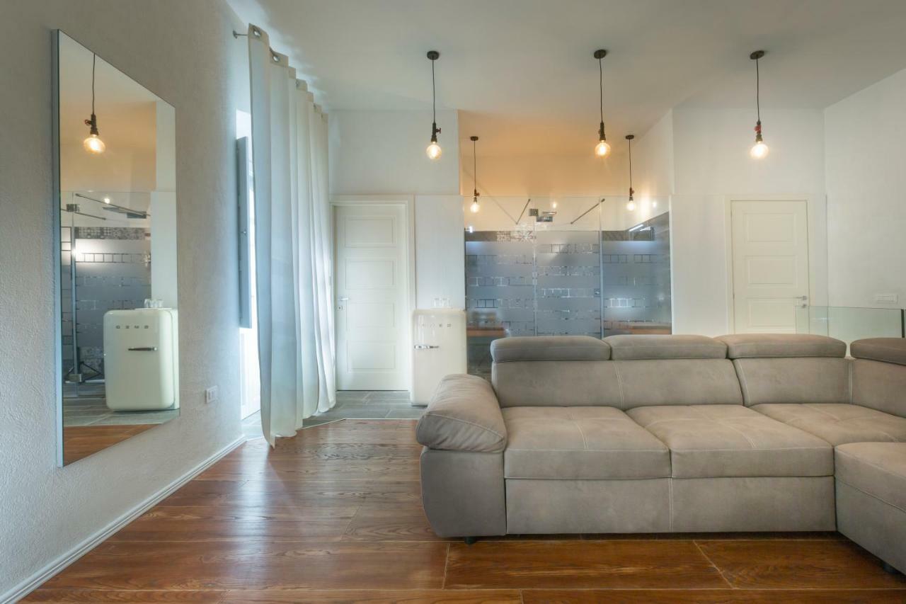 Cagliari Marina Harbour Guest House & Lounge Ngoại thất bức ảnh