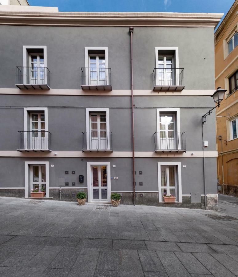 Cagliari Marina Harbour Guest House & Lounge Ngoại thất bức ảnh